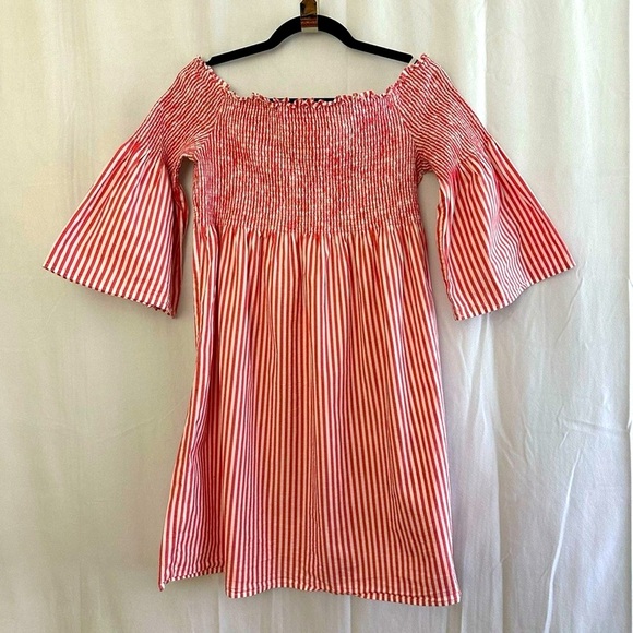 MICHAEL MICHAEL KORS Red & White Striped Off Shoulder Smocked Dress Bell Sleeve - Picture 1 of 7